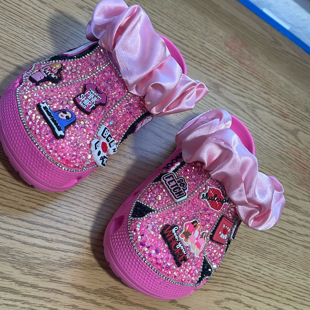 Custom made crocs - Picture 1 of 2